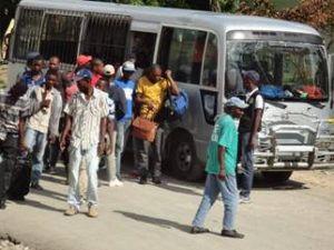 Persiste cruce fronterizo entre Haití y Dominicana, pese a Covid-19