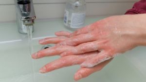 ¿Cómo lavarte las manos en forma correcta en contra del coronavirus?