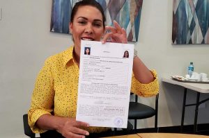 Josefa Mejía inscribe candidatura a diputada por San José de Ocoa