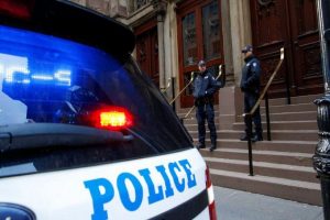 Arrestan policía origen dominicano habría golpeado a su novia borracho