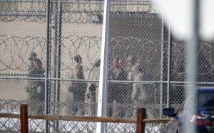 Autoridades detectan primer caso de coronavirus en cárcel federal de NY