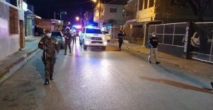 La Policía arrestó a mil 218 personas violaron anoche el toque queda en RD