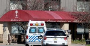 NUEVA JERSEY: Apilan cadáveres en asilo por falta de espacio