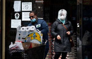Nueva York lucha contra el coronavirus y se prepara para posible hambruna Nueva York lucha contra el coronavirus y se prepara para posible hambruna