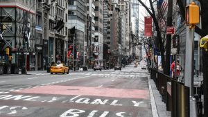 Tiendas cerradas en Nueva York para frenar avance del coronavirus