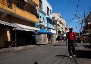 Policía pide población no cometer excesos durante aislamiento social