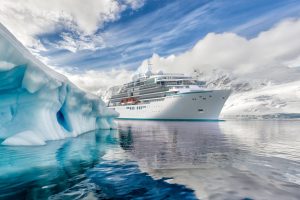 Conoce el nuevo barco de expedición de Crystal Cruises
