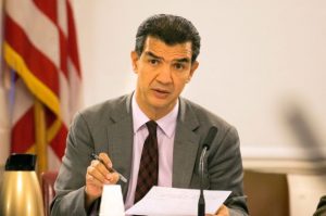 OPINION:  La Ciudad podría mirar a Hart Island para víctimas Covid-19