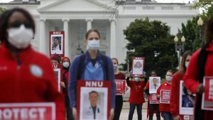 Enfermeras demandan a NY por falta garantías en lucha contra pandemia