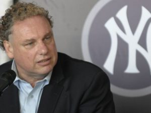 El presidente de los Yanquis de NY no ve práctico jugar sin aficionados