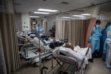 Coronavirus sigue poniendo a prueba salas de emergencia en NY