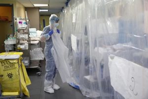 NY reportó 752 nuevas muertes por coronavirus; total asciende a 11.586