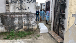 Continúa abandonos de cadáveres en Santiago por temor al COVID-19