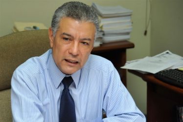Ángel Lockward denuncia acciones irregulares de la Pepca Ángel Lockward denuncia acciones irregulares de la Pepca