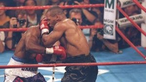 Mike Tyson descarta Evander Holyfield como su rival en la vuelta al boxeo