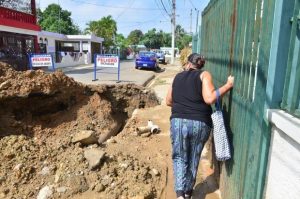Tuberías de agua potable vuelven a explotarse en Bella Vista Santiago