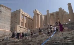 Comienzan a reabrir grandes museos europeos; pero lejos de la normalidad