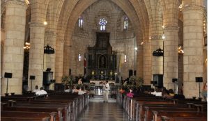 Templos católicos RD reabrirán el 3 de junio con el 30 % de su capacidad