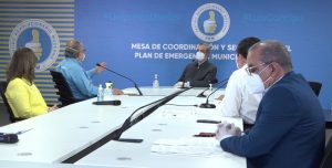 Abinader pide más lucha contra COVID-19, no cifras