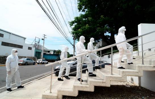 Corporación Zona Franca Santiago crea comité seguridad ante COVID imagen