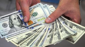 Un dólar fuerte, un arma de doble filo para la economía mundial