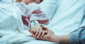 NY inicia análisis genéticos de niños afectados por dolencia de COVID