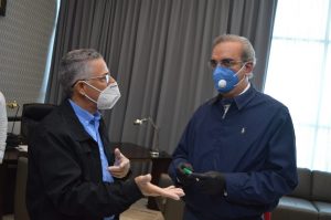 SDE: Candidato presidencial PRM visita alcalde y cantautor Jiménez SDE: Candidato presidencial PRM visita alcalde y cantautor Jiménez