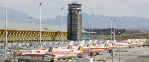 Cuarentena imponen a viajeros origina polémica en España