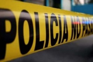 Hieren de bala a un hombre en medio de un asalto a camión de cerveza Hieren de bala a un hombre en medio de un asalto a camión de cerveza