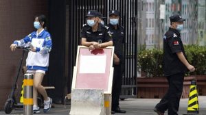 CHINA: Pekín suspende su vuelta a la normalidad ante nuevo brote COVID