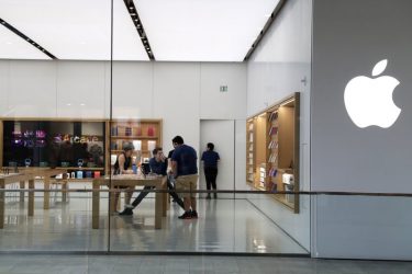 EEUU: Apple cerrará 11 tiendas en medio de la crisis del COVID-19 EEUU: Apple cerrará 11 tiendas en medio de la crisis del COVID-19