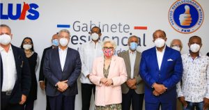 Movimiento Comprometidos RD hace pacto en apoyo a Luis Abinader