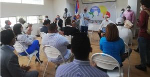 Hipólito dice mayoría dominicanos está lista para votar por el «cambio»