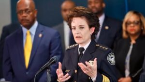 EE.UU: Dimite jefa policía de Atlanta tras la muerte de un joven negro