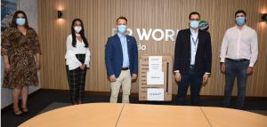 DP World Caucedo dona máquinas de ventilación artificial y anestesia 