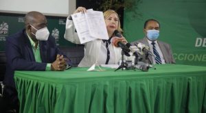 Sergia Elena cuestiona fortuna de Gonzalo Castillo, pide diga origen Sergia Elena cuestiona fortuna de Gonzalo Castillo, pide diga origen