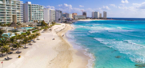 Hoteleros de Cancún pide acceso a playas sea solo para turistas