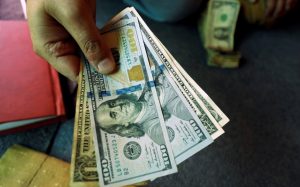 Precio del dólar en RD aumenta ligeramente en últimos 10 días