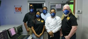 SNTP entrega mascarillas a trabajadores de la prensa en SDE