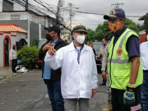 SDE: Alcalde realiza recorrido por varios sectores ante paso de Isaías 