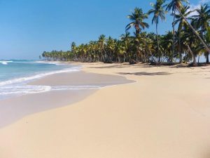 R.Dominicana defiende «bellezas» de sus playas tras publicación en Vogue