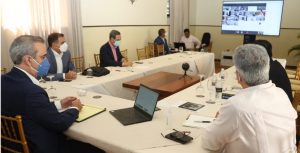 Abinader y especialistas analizaron durante 5 horas crisis COVID-19