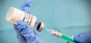 Estados Unidos duplica inversión en potencial vacuna contra la Covid-19