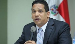 Abinader anuncia Carlos Pimentel será  director de Contrataciones Públicas