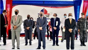 Presidente Danilo Medina entrega hospital Jaime Mota en Barahona