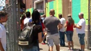 Reportan discrepancias en centros de votación de Nueva York