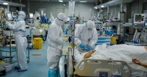 Miles de profesionales de la salud no han cobrado en la Rep. Dominicana