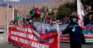 BOLIVIA: Miles protestan en La Paz contra el gobierno de Jeanine Áñez