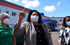 72 enfermeras de hospital infantil en Santiago dan positivo al COVID-19