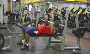 Autoridades anuncian los gimnasios públicos y privados reabrirán 8 de julio Autoridades anuncian los gimnasios públicos y privados reabrirán 8 de julio